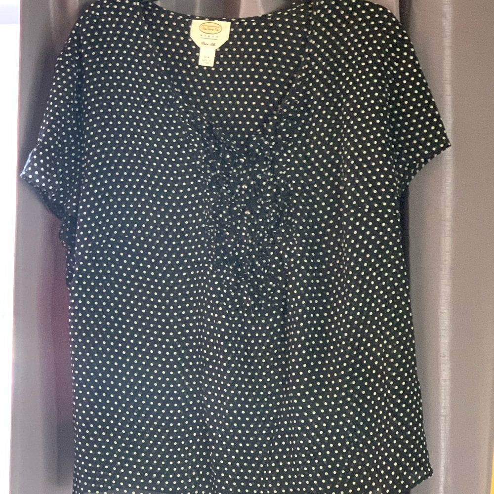 Short sleeve blouse